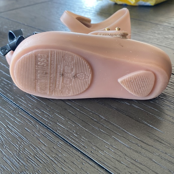 Mini Melissa size 7 - Picture 3 of 3